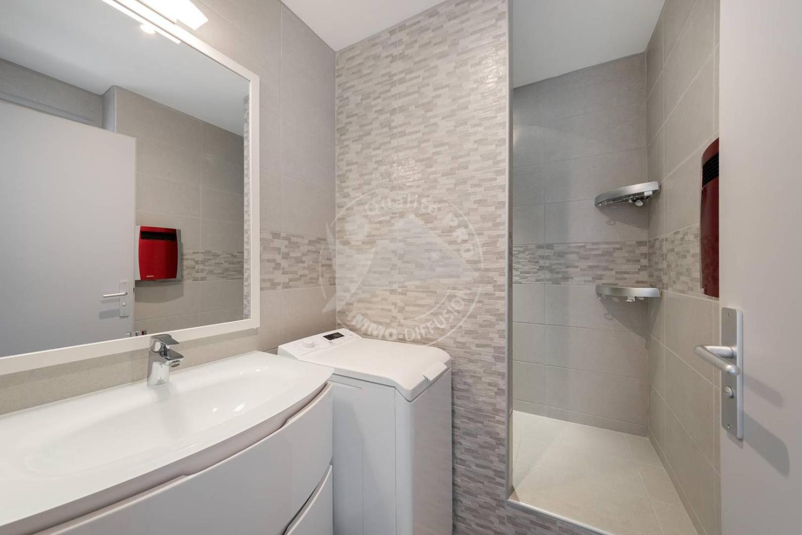 As21512 - Studio Cabine Vue Mer Laterale Avec Parking Prive A 20M De La Plage Le Grau-du-Roi Luaran gambar