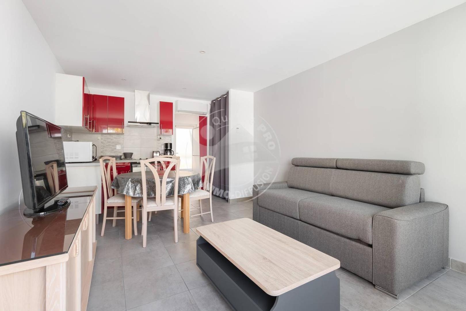 As21512 - Studio Cabine Vue Mer Laterale Avec Parking Prive A 20M De La Plage Le Grau-du-Roi Luaran gambar